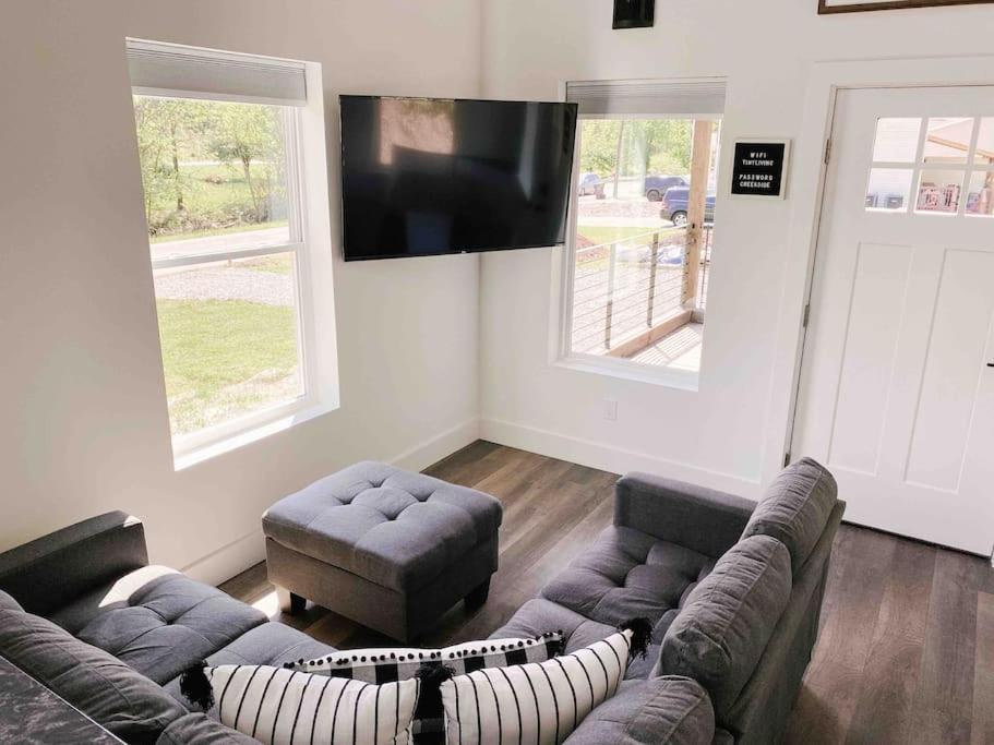 Cozy Smoky Mountain Tiny House Apartment Pigeon Forge Exterior photo